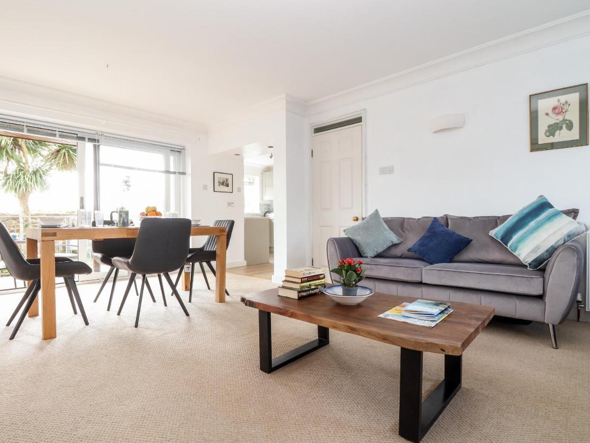The Wesley Apartment فالموث المظهر الخارجي الصورة