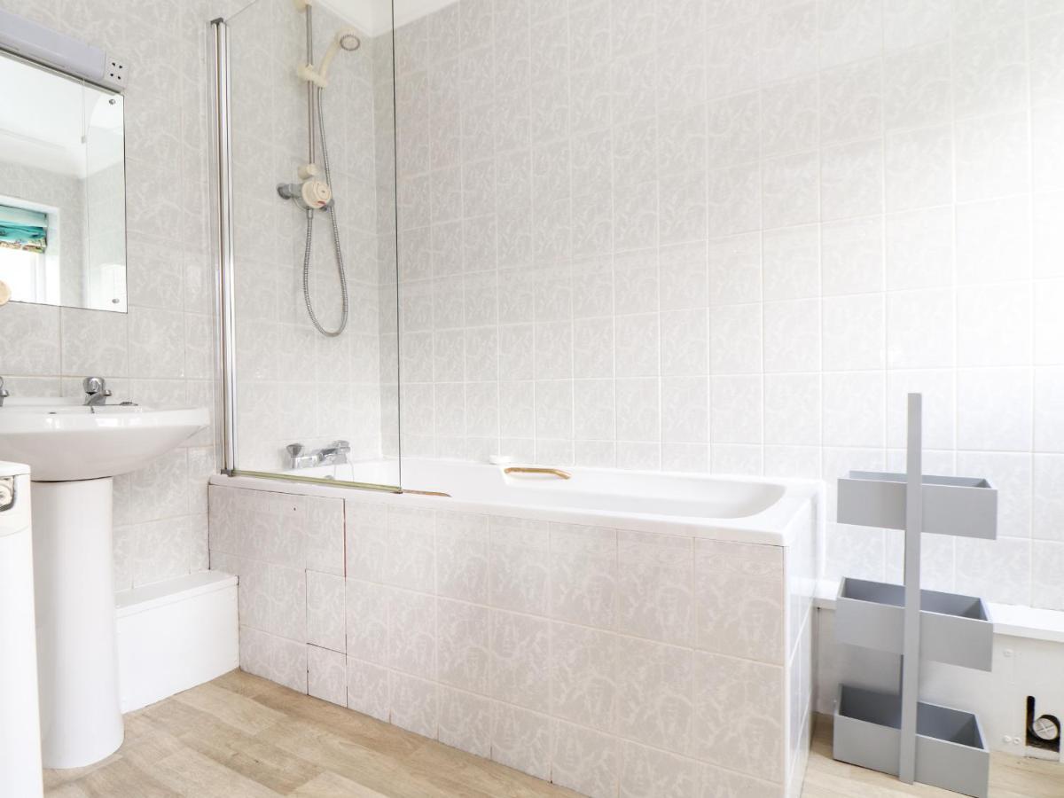The Wesley Apartment فالموث المظهر الخارجي الصورة