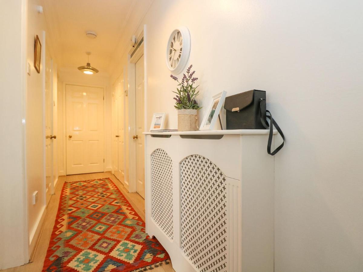 The Wesley Apartment فالموث المظهر الخارجي الصورة